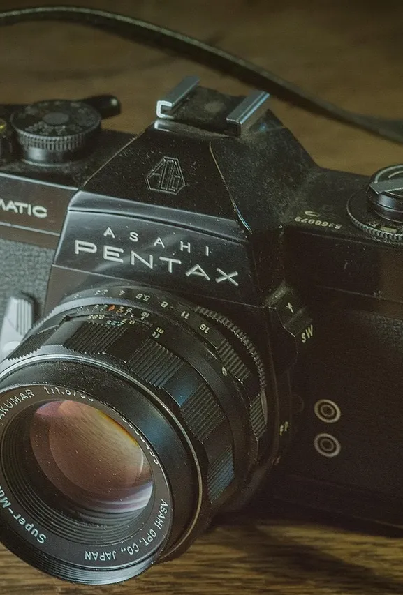 CAMERA