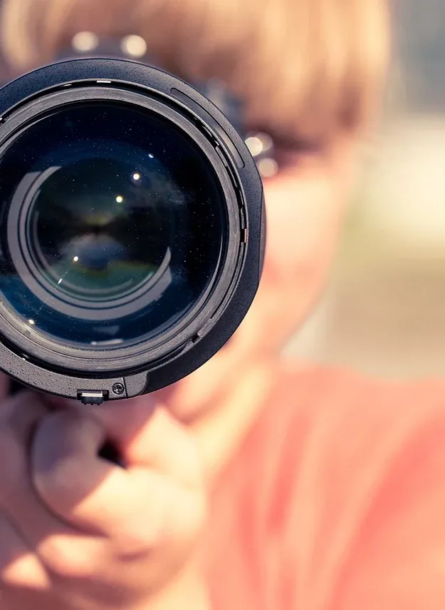 CAMERA